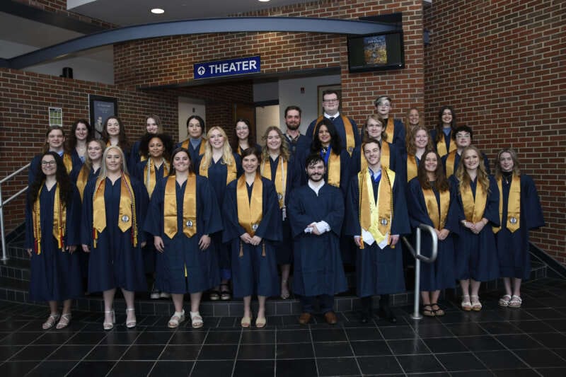 group photo of some 2024 of the McMurran Scholars